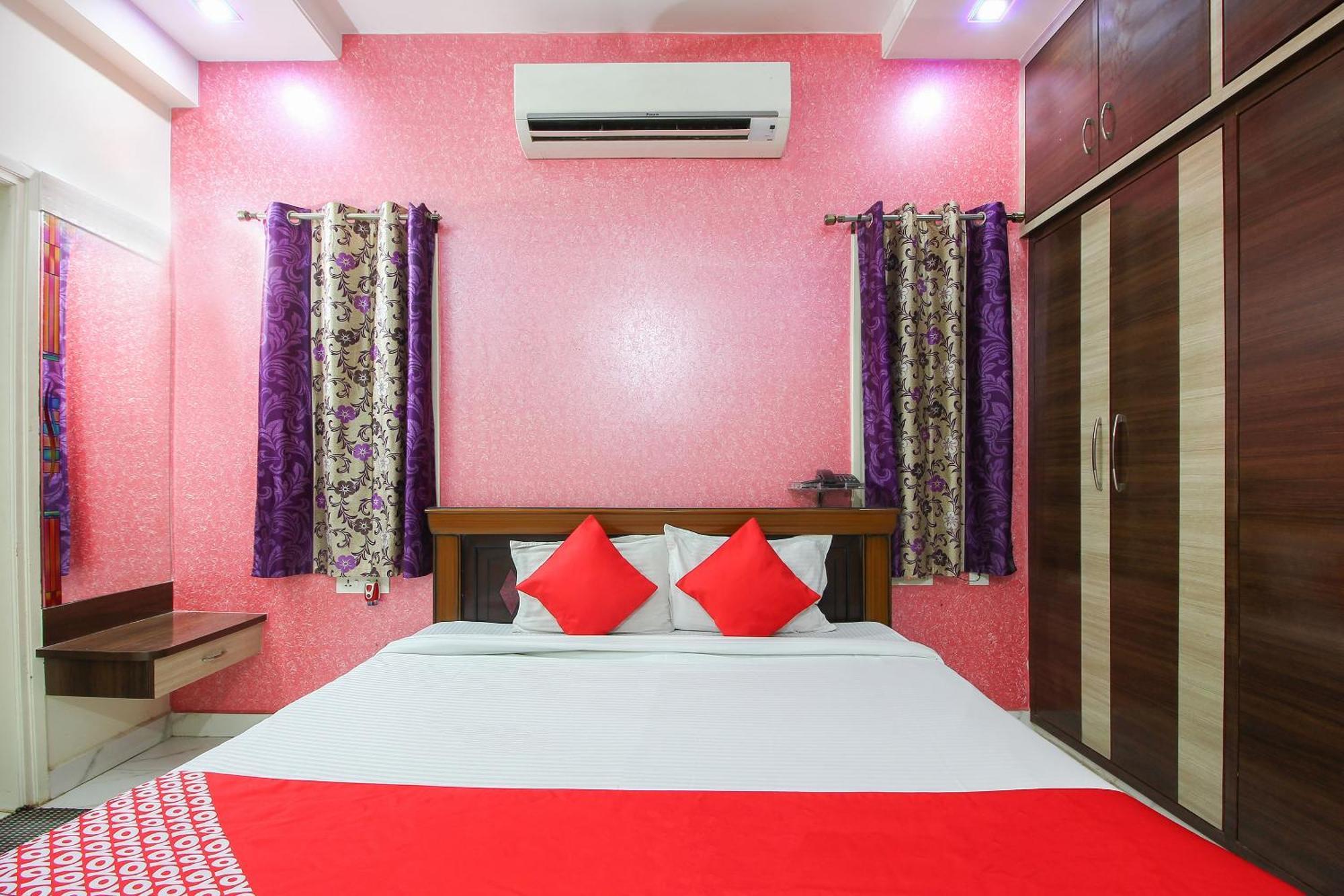 Отель Collection O Madhapur Kondapur  Экстерьер фото